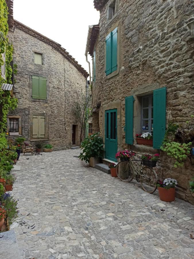 Gite Les Volets Verts Cesseras 외부 사진